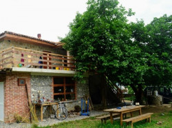 houseinthevillage pellumbas.jpg