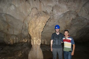 Höhle Pëllumbas: Inneres 2