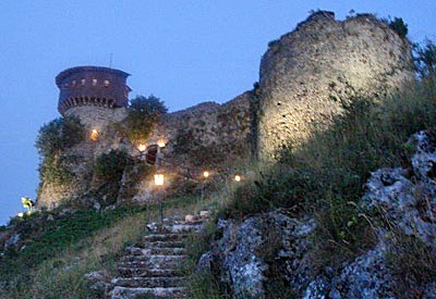 Burg Petrela, Tirana, Albanien