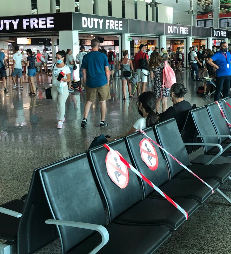 Flughafen Tirana während der Corona-Pandemie